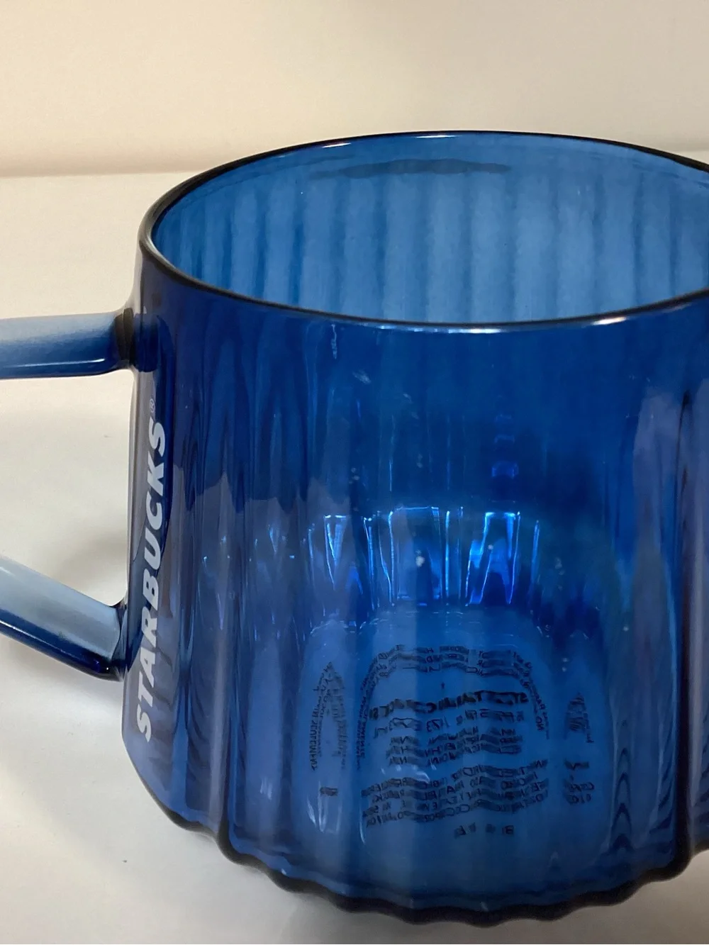 2026 Starbucks Sapphire Blue Ribbed Glass Mug 16oz 473ml